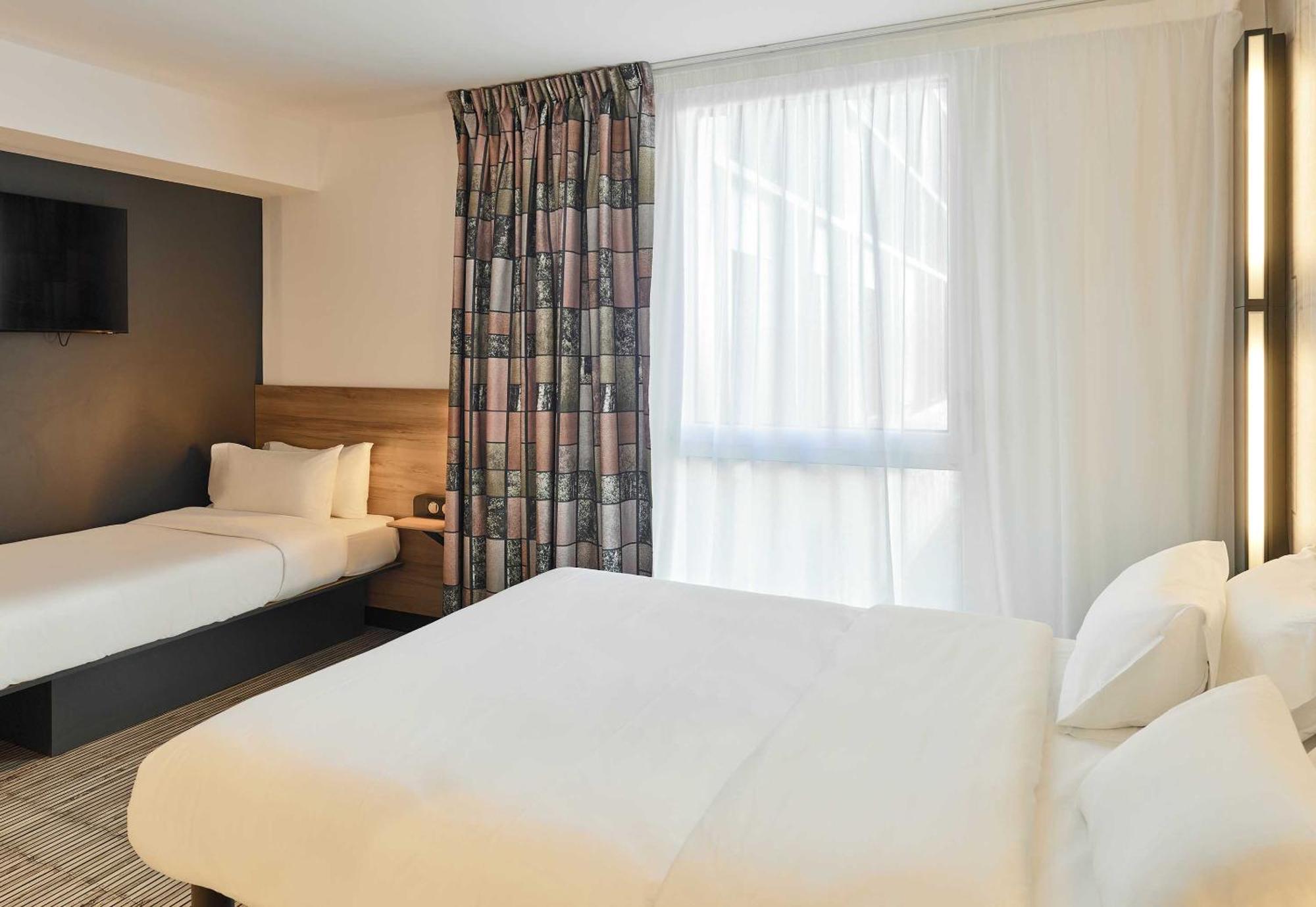 B&B Hotel Marne-La-Vallee Val D'Europe Serris Kültér fotó