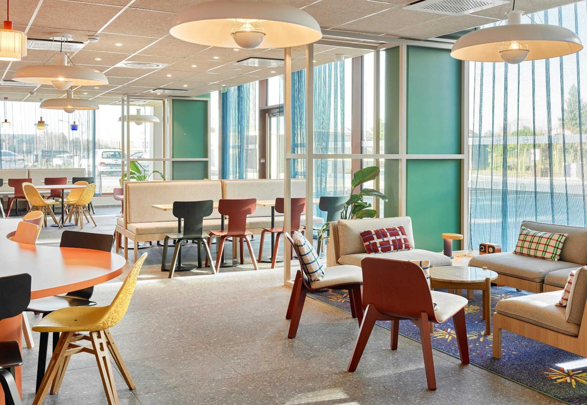 B&B Hotel Marne-La-Vallee Val D'Europe Serris Kültér fotó